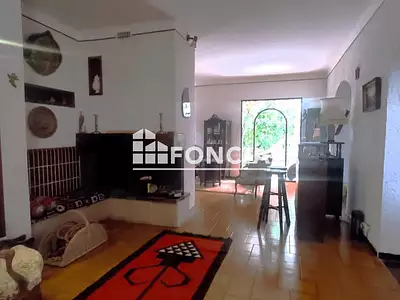 Maison, 248 m²