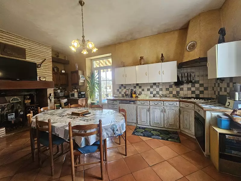 Maison, 310 m²