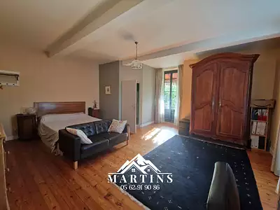 Maison, 261 m²