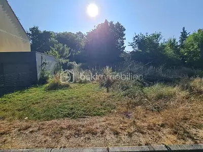 Terrain, 601 m²