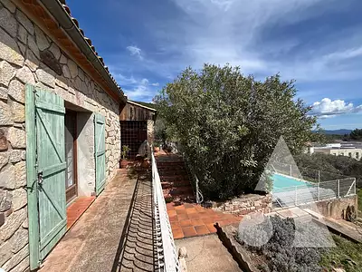 Maison, 290 m²