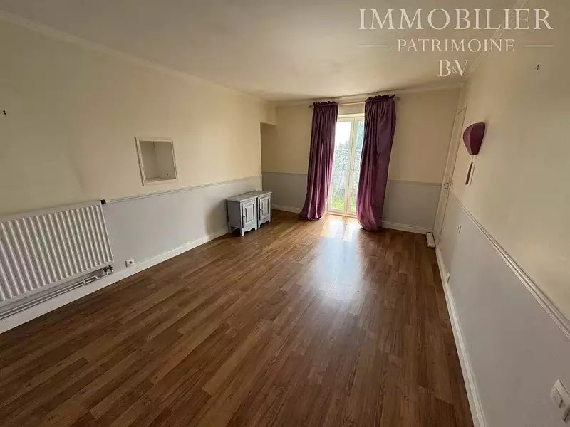 Maison, 250 m²