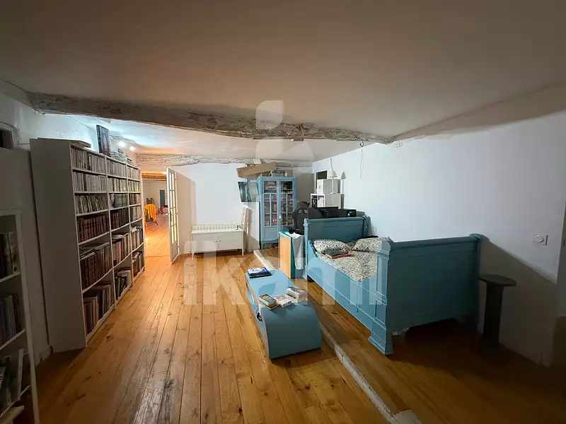 Maison, 356,94 m²