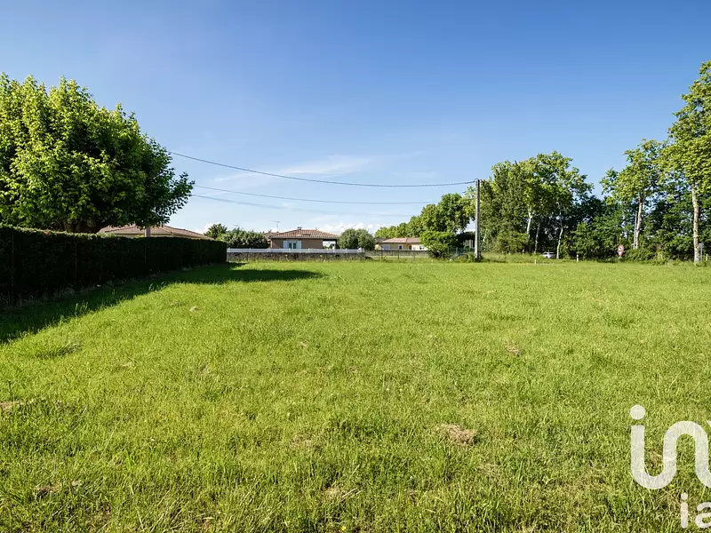 Terrain, 527 m²