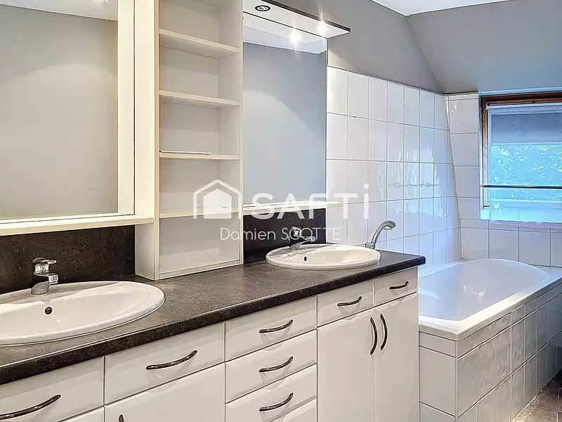 Maison, 92 m²