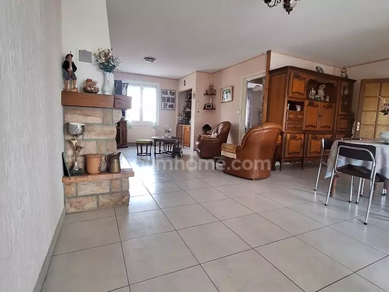 Maison, 157 m²