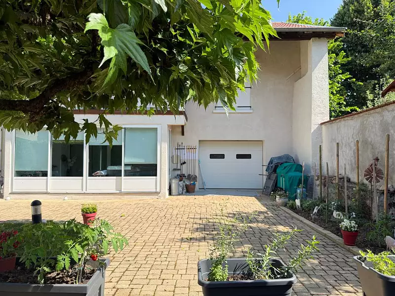 Maison, 216 m²