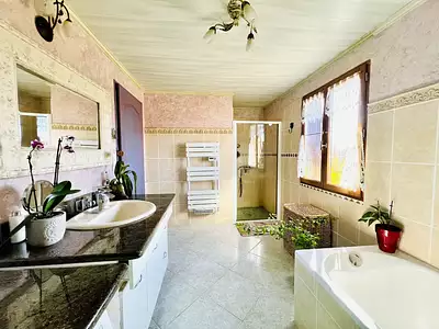 Maison, 157 m²