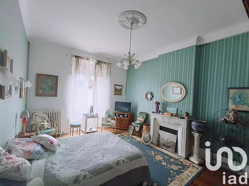 Maison, 250 m²