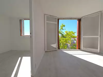 217 000 € 5 425 €/m² Appartement • 40 m² • 2 pièces • 1 chambre Romainville (93230)