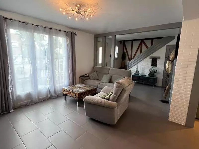 Maison, 111 m²