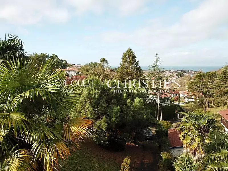 Maison, 350 m²