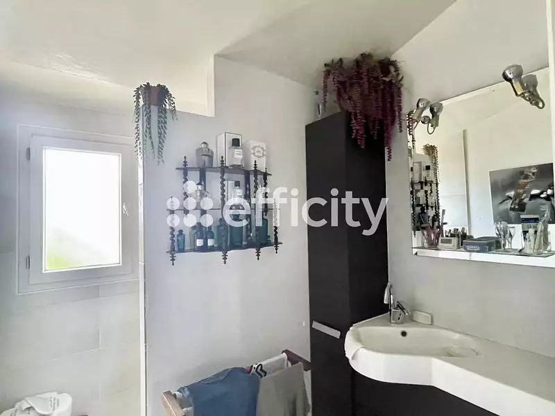 Maison, 68 m²