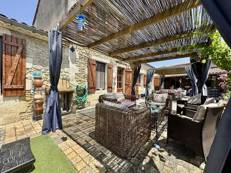 Maison, 260 m²