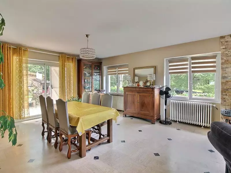 Maison, 220 m²