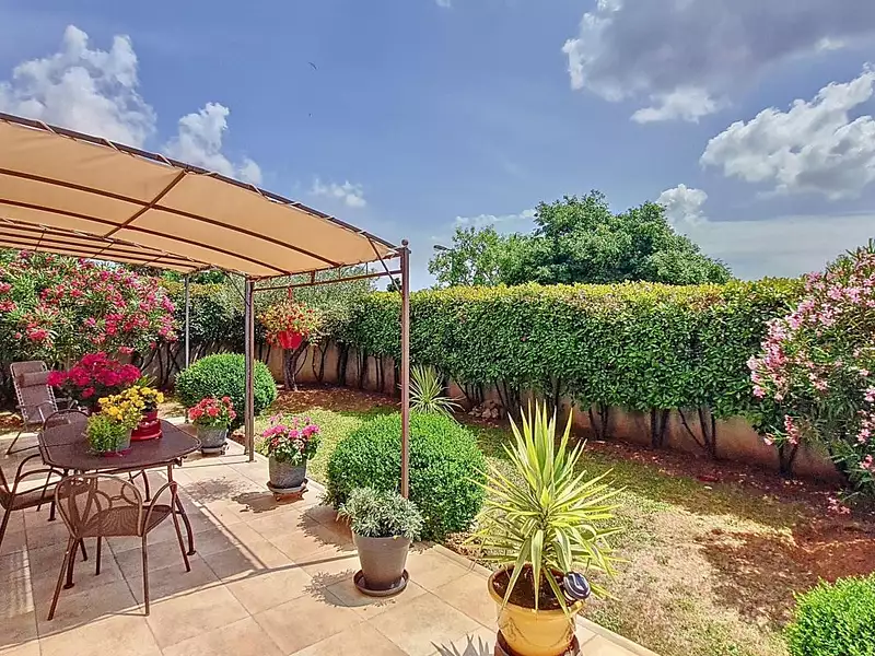 Maison, 94 m²