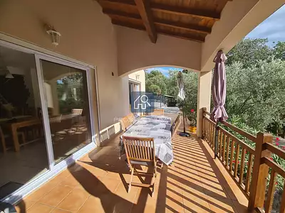 Maison, 200 m²