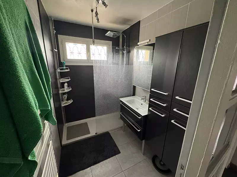 Divers, 361 m²