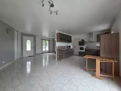 Maison, 93 m²