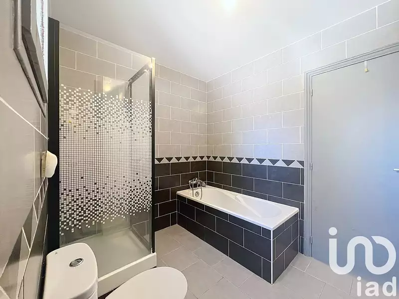 Appartement, 6 520 m²