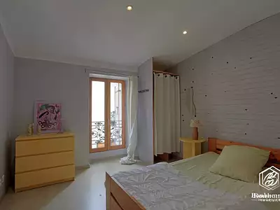 Maison, 230 m²