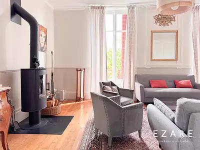 Maison, 250 m²