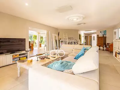 Maison, 237 m²