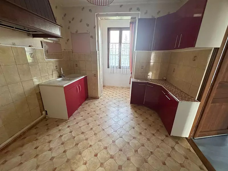 Maison, 77 m²