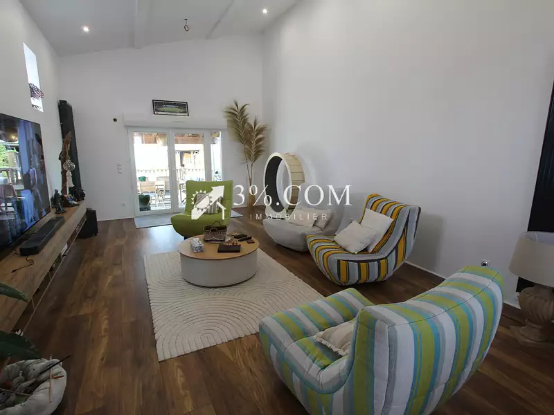 Maison, 158 m²