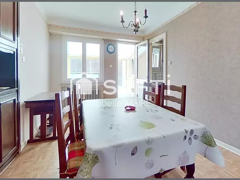 Maison, 92 m²
