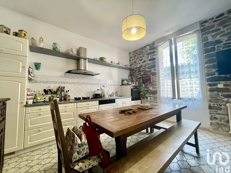 Maison, 374 m²