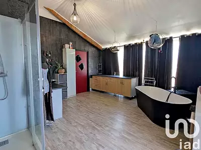 Maison, 196 m²