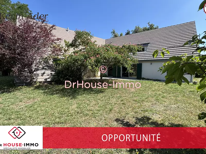 Maison, 230 m²