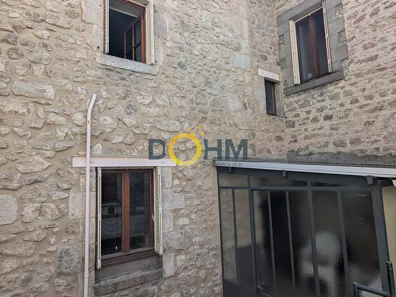 Maison, 248 m²