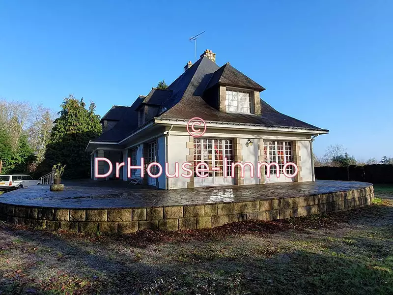 Maison, 230 m²