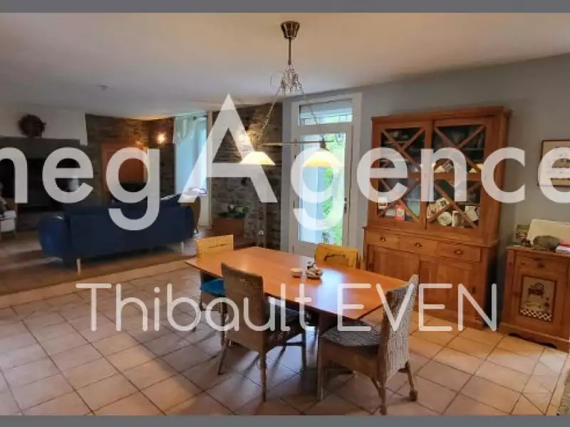 Maison, 310 m²