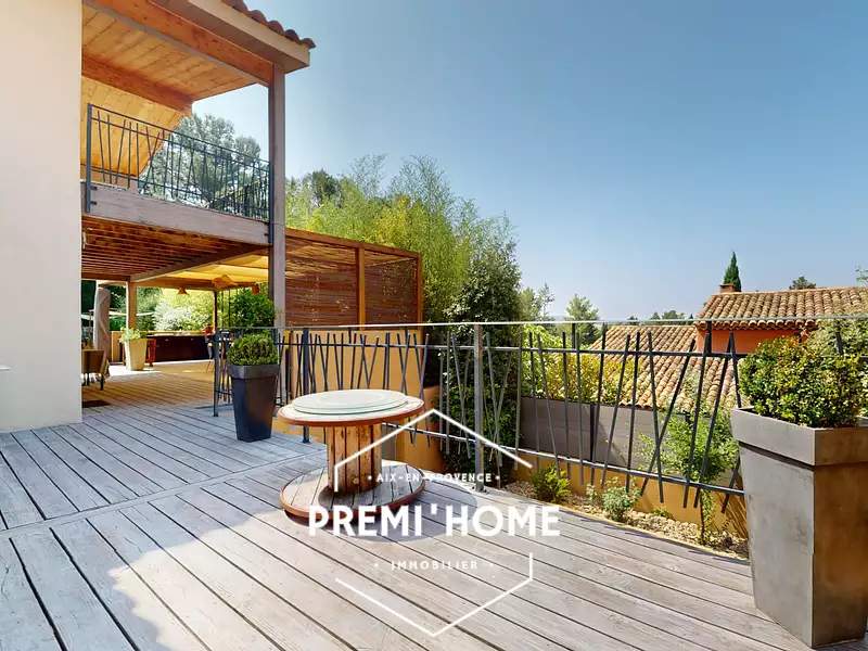 Maison, 170 m²