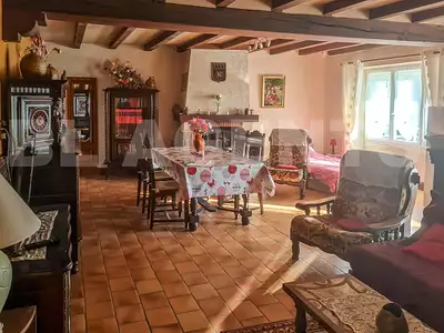 Maison, 320 m²