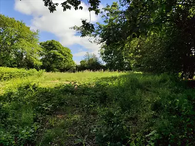Terrain, 2 040 m²