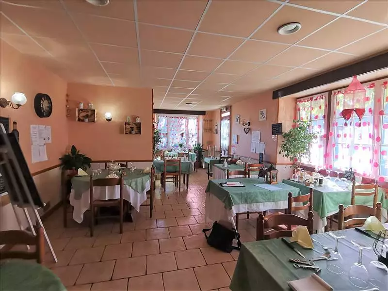 Maison, 315 m²