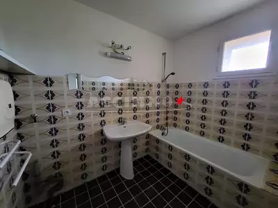 Maison, 77 m²