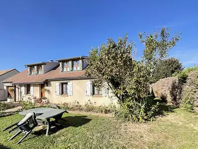 Maison, 163 m²
