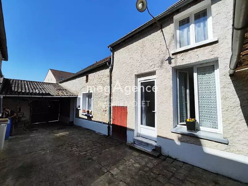 Maison, 160 m²
