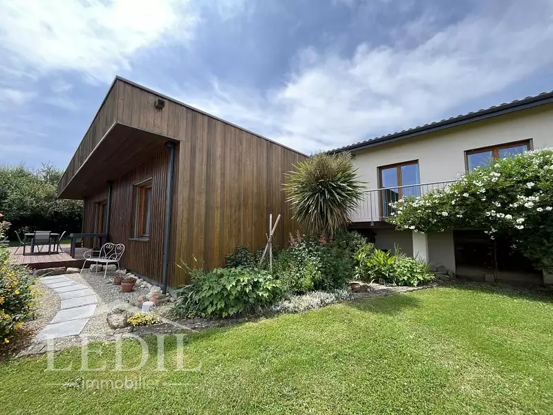 Maison, 172 m²