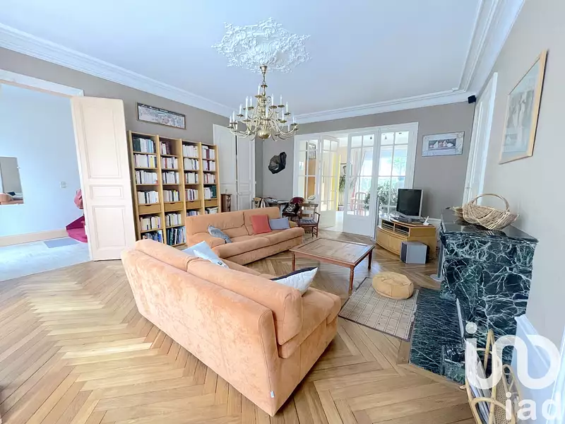 Maison, 192 m²