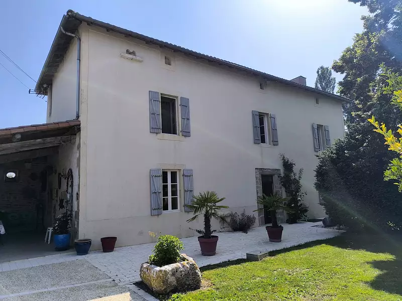 Maison, 186 m²