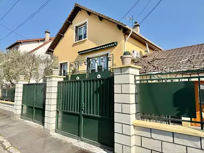 Maison, 174 m²