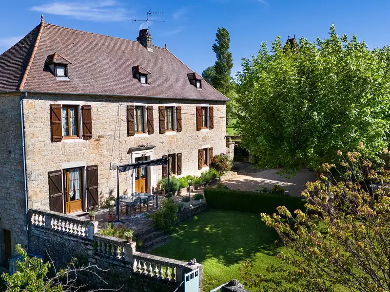 Maison, 370 m²