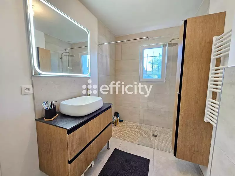 Maison, 113 m²