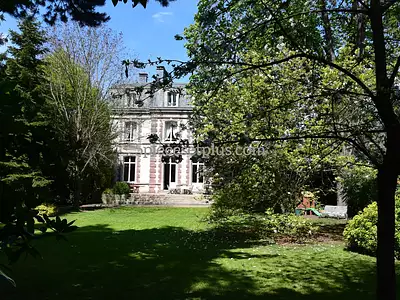 Maison, 600 m²